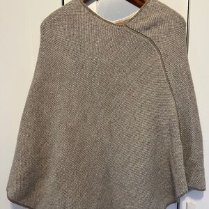 Fratelli talli Italy Women's Wool Alpaca Blend Sand Poncho Casual One Size